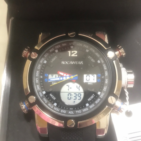 Men’s Rocawear watch - Picture 2 of 2